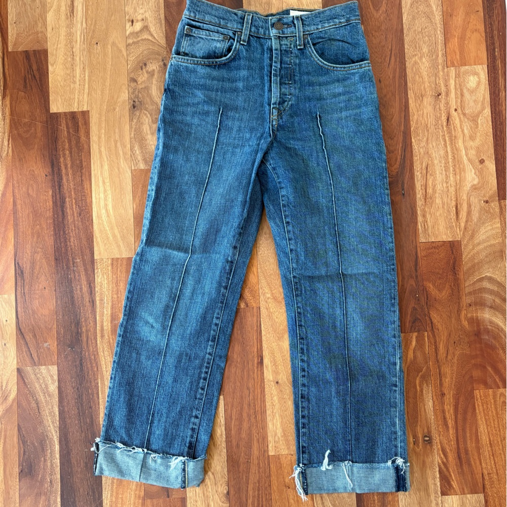 Imogene + Willie Wyatt Jean Size 24, measures 25 Straight-Leg with Raw Cuff Mint